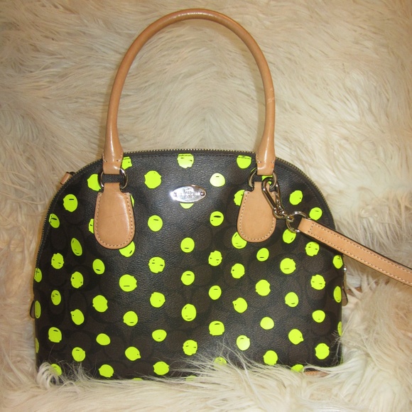 Coach Handbags - Coach Crossbody Satchel bag
